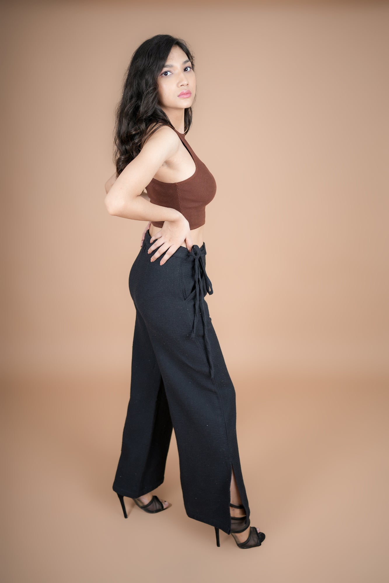 Noir Wide leg Trousers